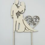 Topper pentru tort de nuntă „Mr&Mrs”