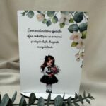 Placheta cu mesaj "Doar o educatoare speciala"